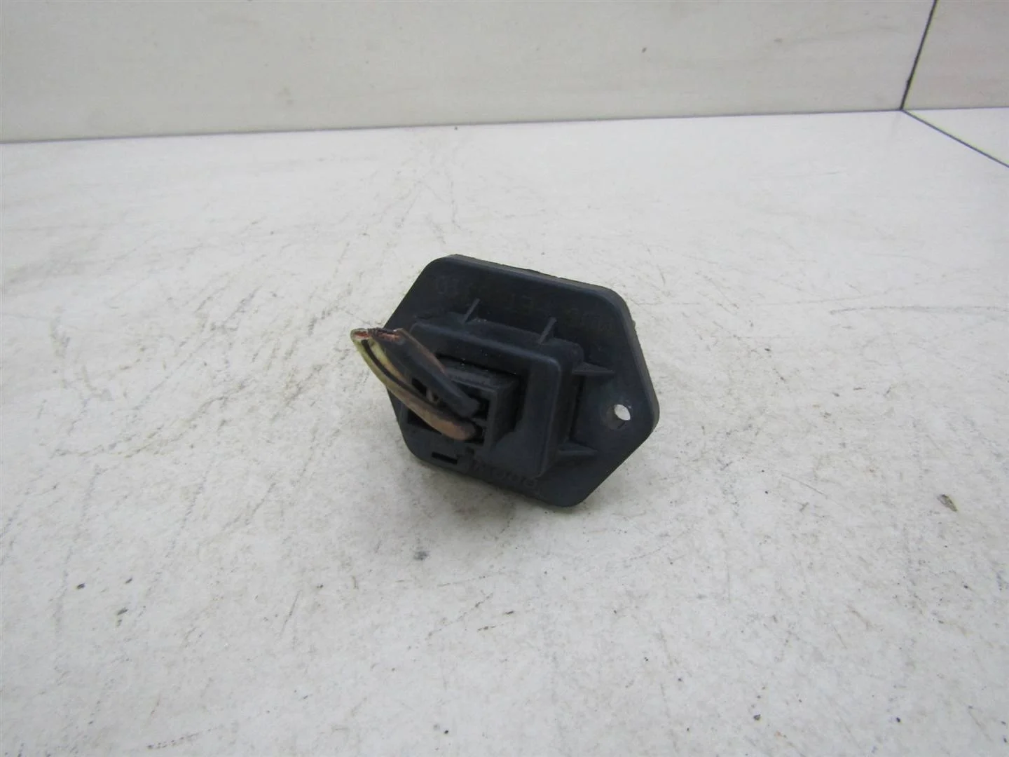 Резистор отопителя Hyundai Tucson 2004-2010  [971791F200]  2.0 16V G4GC в Вологде