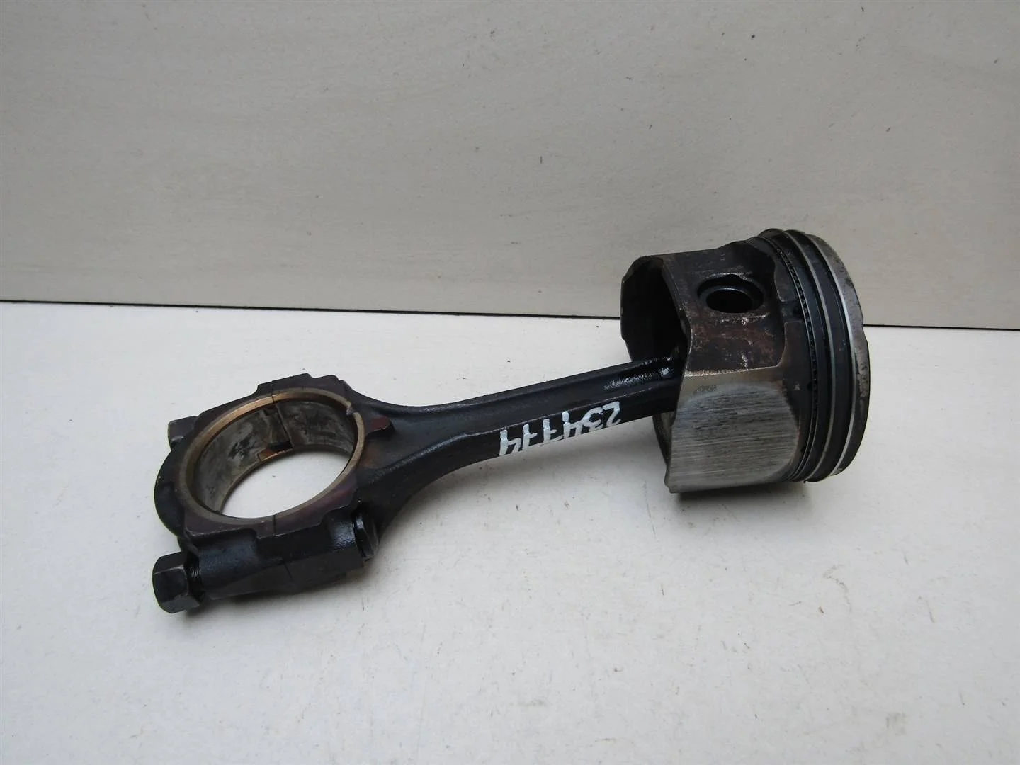 Шатун Hyundai Tucson 2004-2010  [2351023700]  2.0 16V G4GC в Вологде