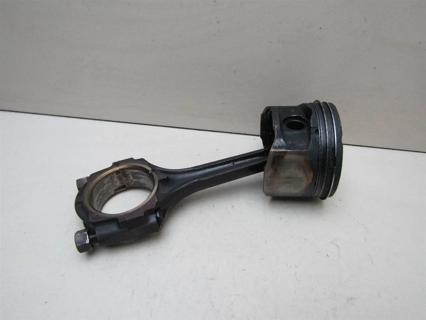 Шатун Hyundai Tucson 2004-2010  [2351023700]  2.0 16V G4GC в Вологде