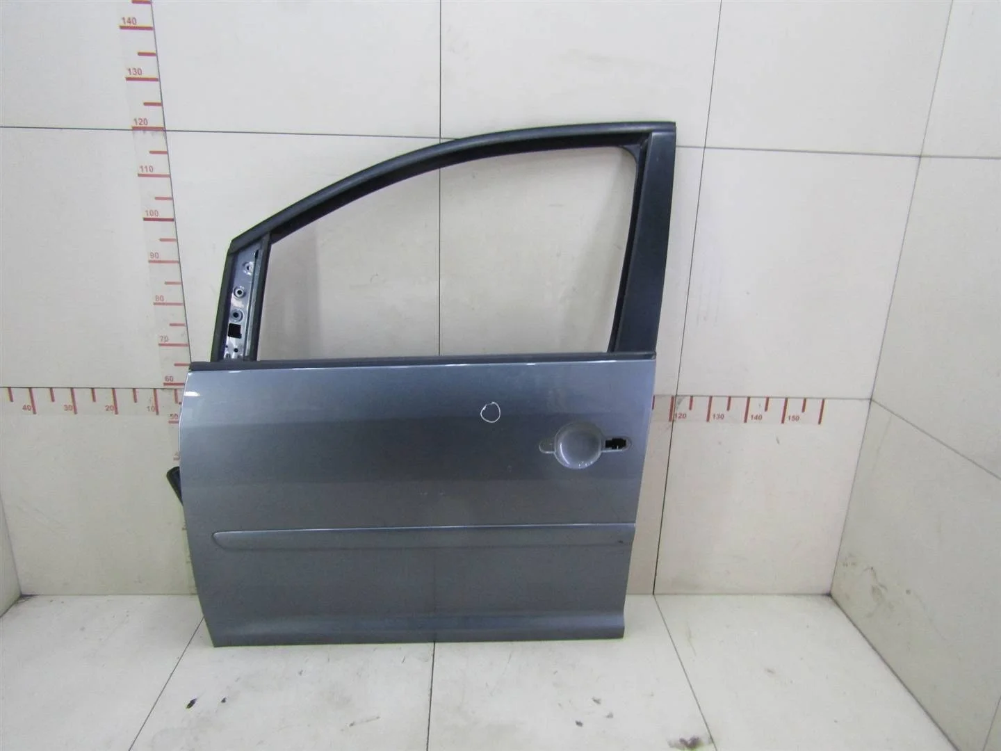 Дверь передняя левая VW Touran 2010-2016  [1T0831055AB]  в Вологде