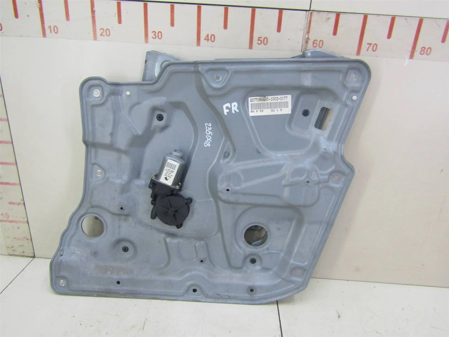 Стеклоподъемник электр. передний правый Nissan Primera P12E 2002-2007  [80770BA200]  1.8 16v QG18DE в Вологде