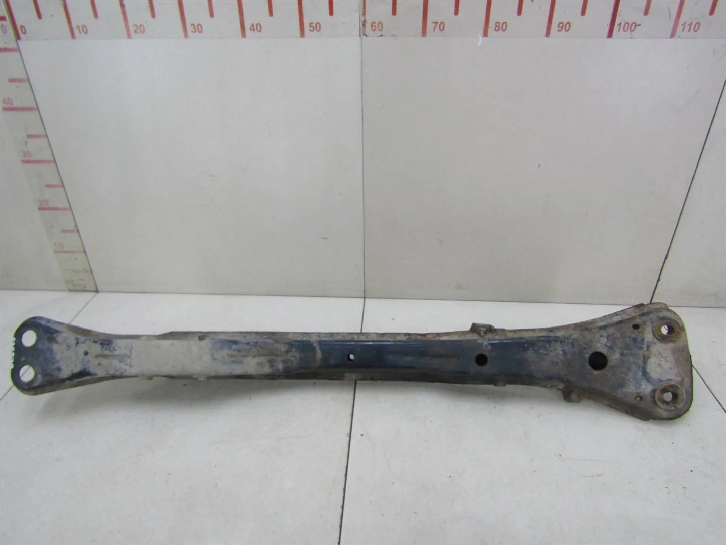 Балка передняя продольная Nissan Maxima (A32) 1994-2000  [1124040U00]  VQ30DE в Вологде