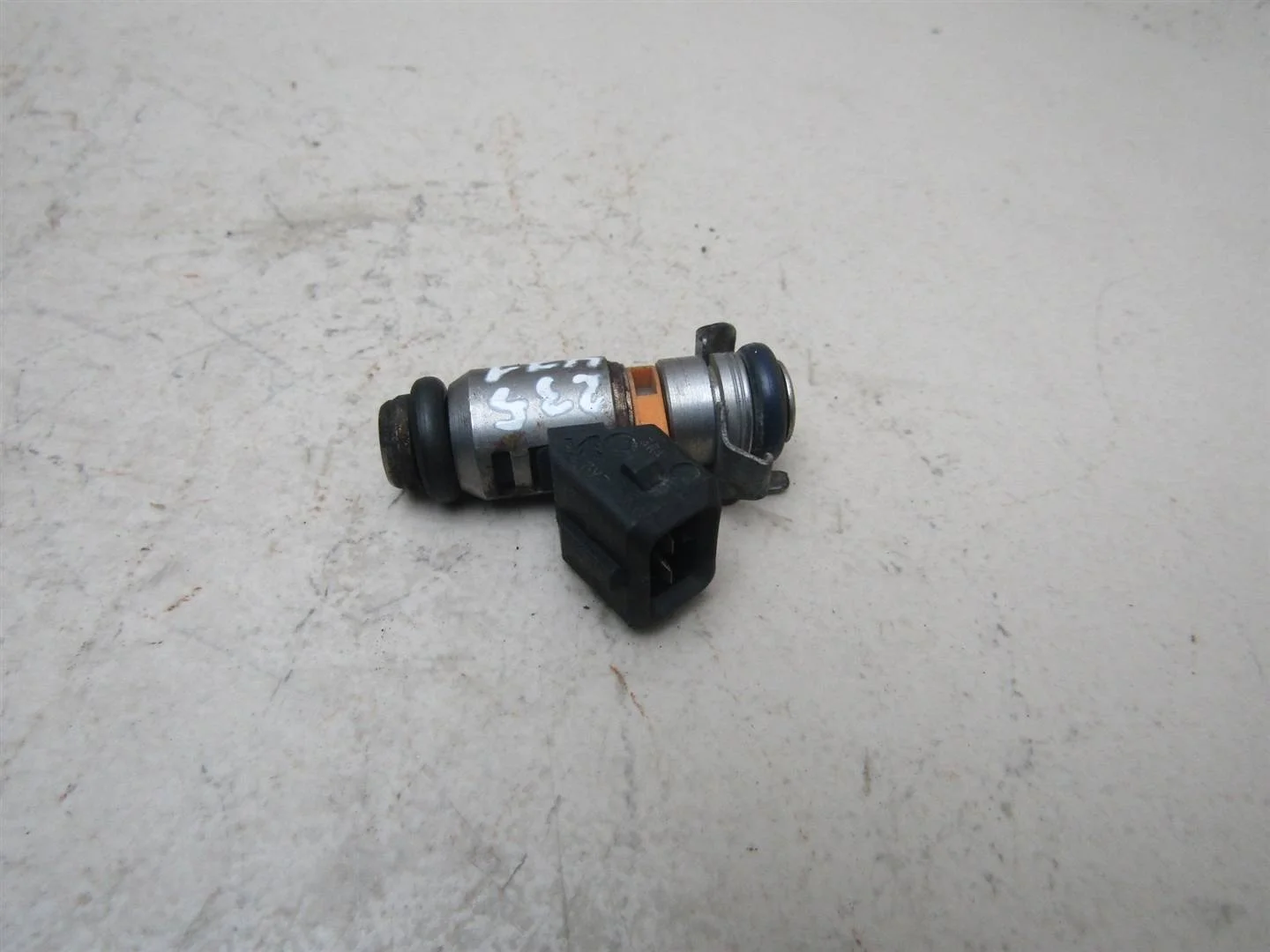 Форсунка инжекторная электрическая Fiat Albea 2003-2012  [71724545]  1.4 8V  350A1000 в Вологде