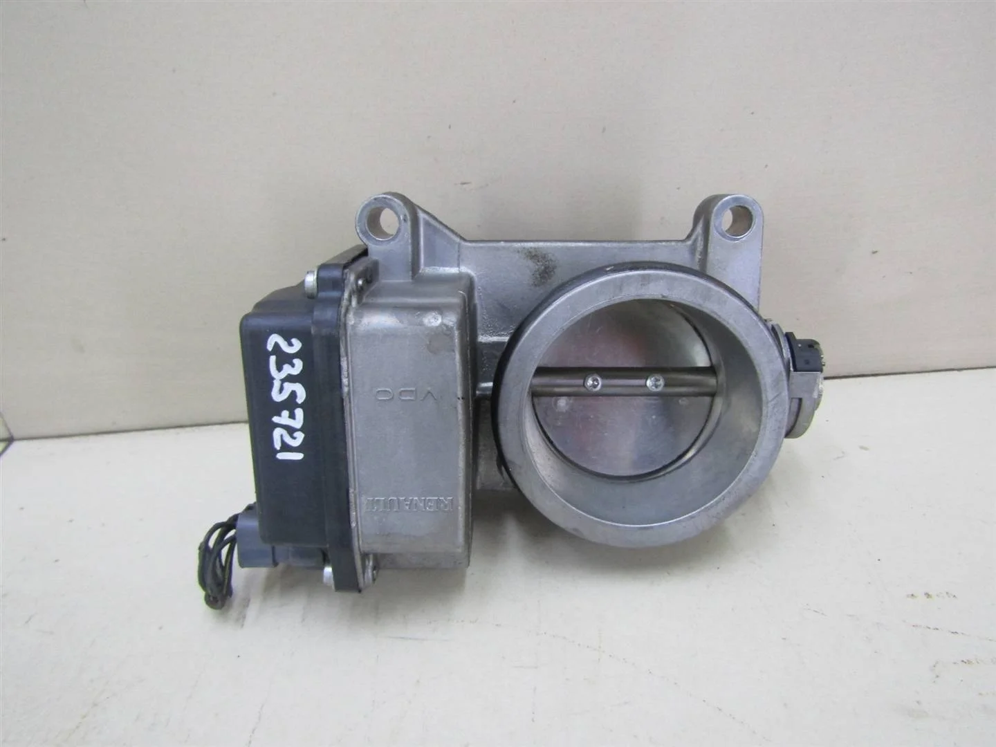 Заслонка дроссельная Renault Megane II 2002-2009  [8200063652]  1.4 1.6 1.8 2.0 в Вологде