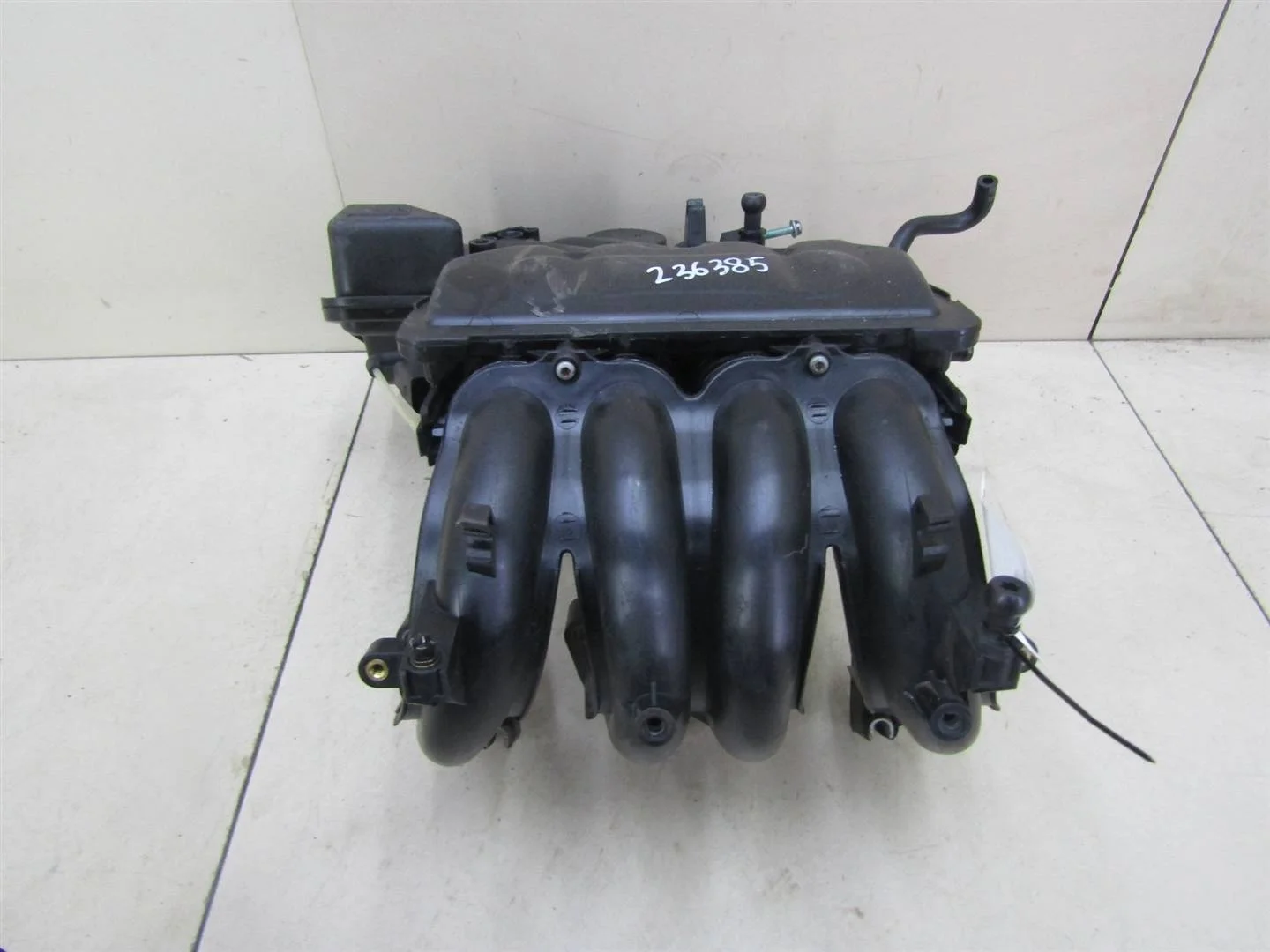 Коллектор впускной Skoda Octavia (A4 1U-) 2000-2011  [06A133203EN]  1.6 BFQ в Вологде