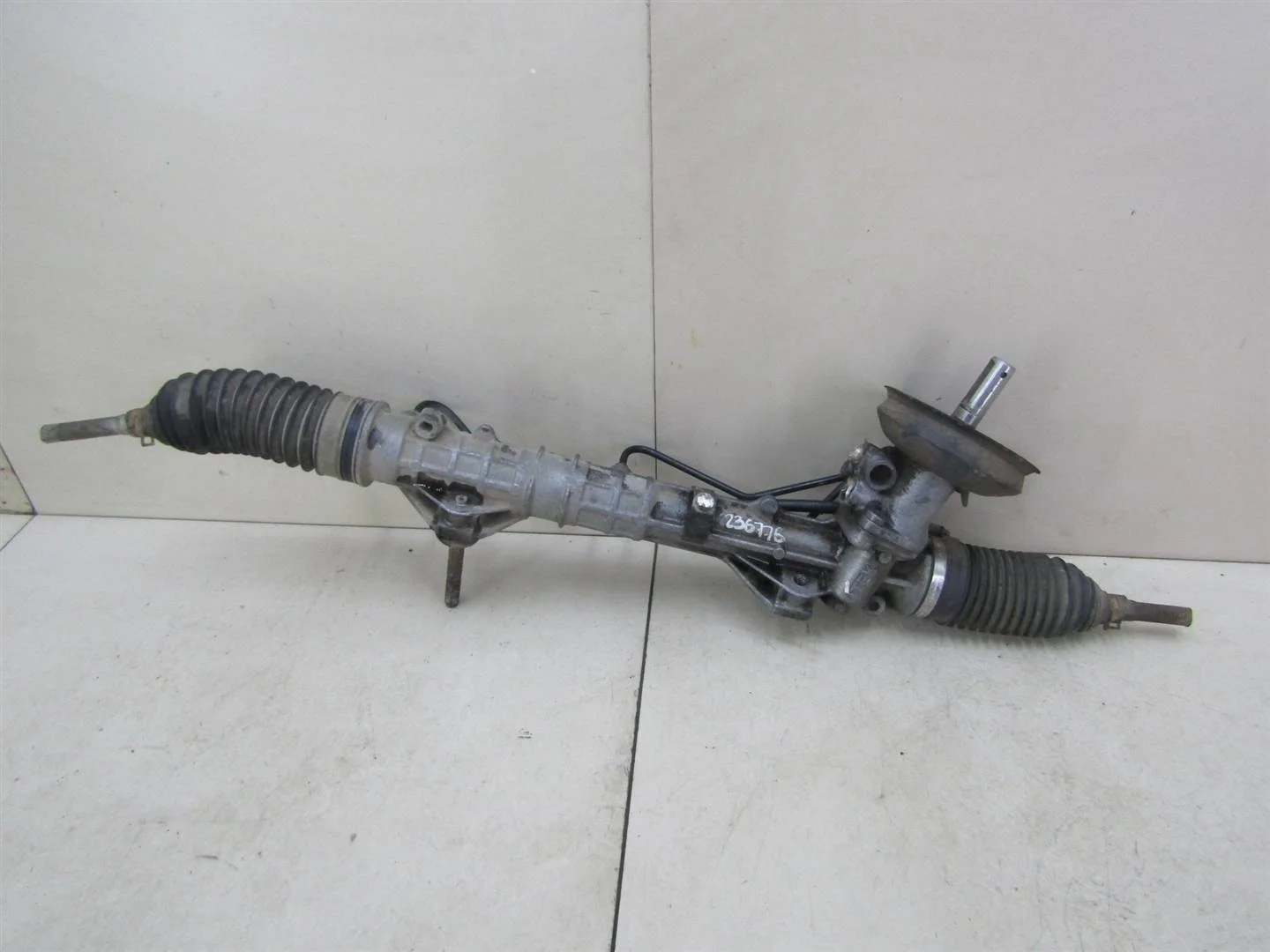 Рейка рулевая Peugeot 408 2012-нв  [4001L1]  1.6 16V NFU  в Вологде