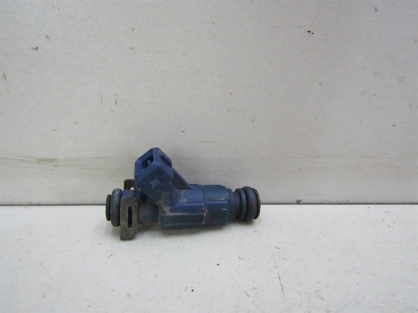 Форсунка инжекторная электрическая VW Passat (B5+) 2000-2005  [06B133551M]  1.8T 20V AWM  в Вологде