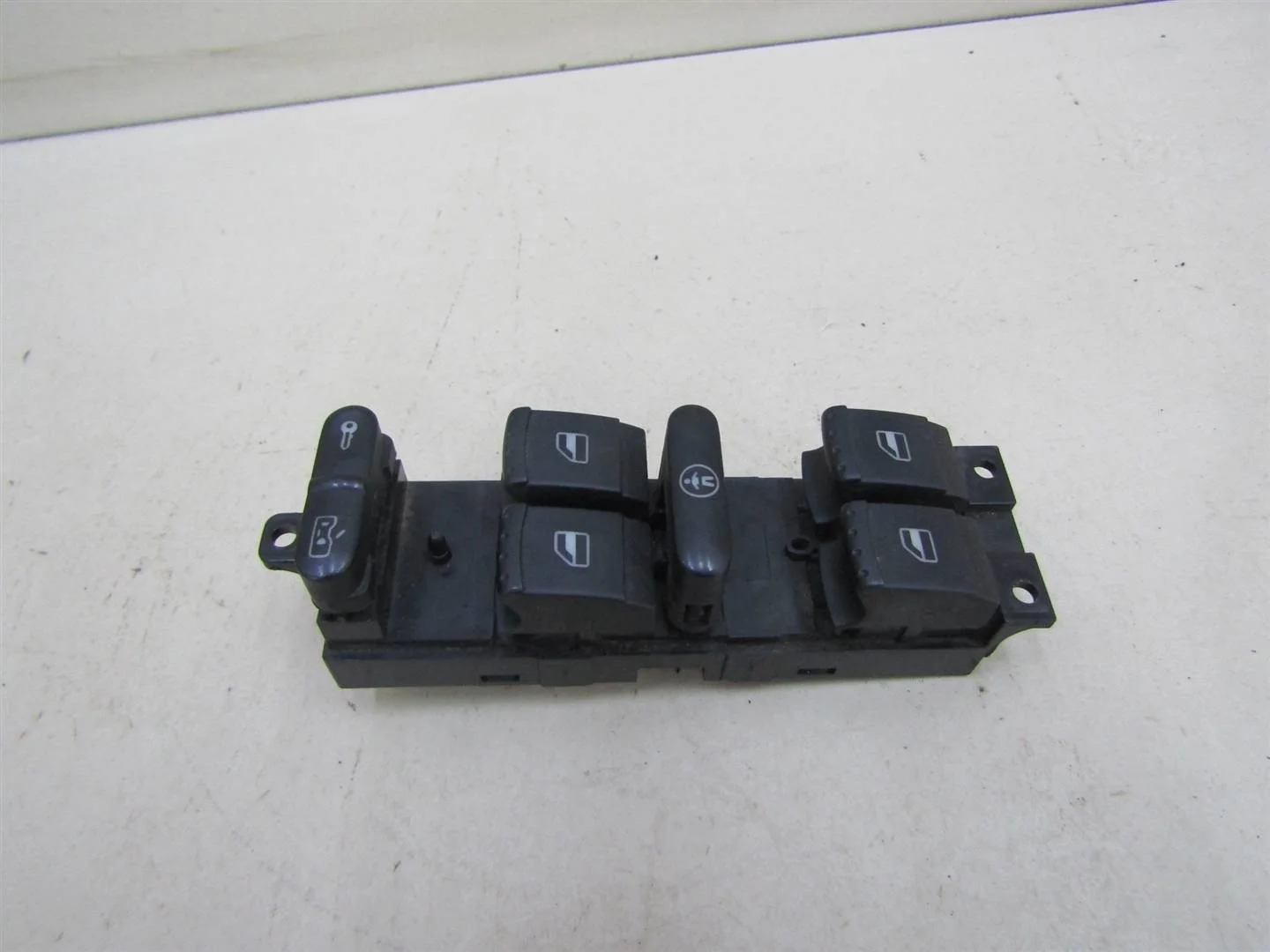 Блок управления стеклоподъемниками VW Passat (B5+) 2000-2005  [1J4959857]  1.8T 20V AWM  в Вологде
