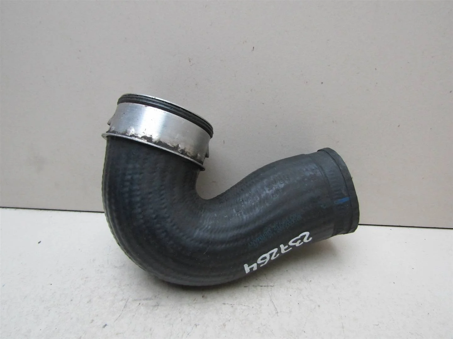 Патрубок интеркулера VW Passat (B5+) 2000-2005  [3B0145834L]  1.8T 20V AWM  в Вологде