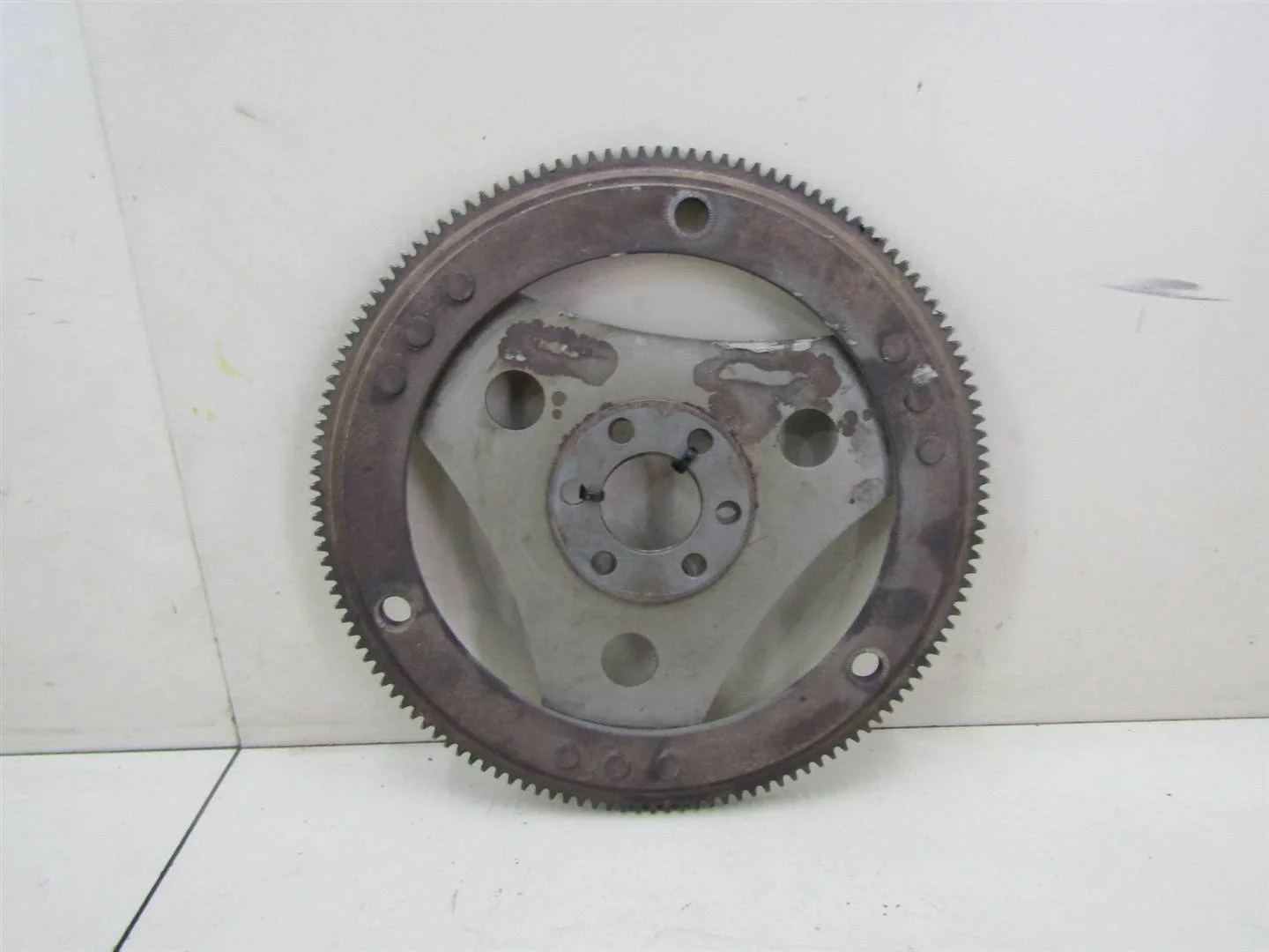 Маховик VW Passat (B5+) 2000-2005  [058105323G]  1.8T 20V AWM  в Вологде