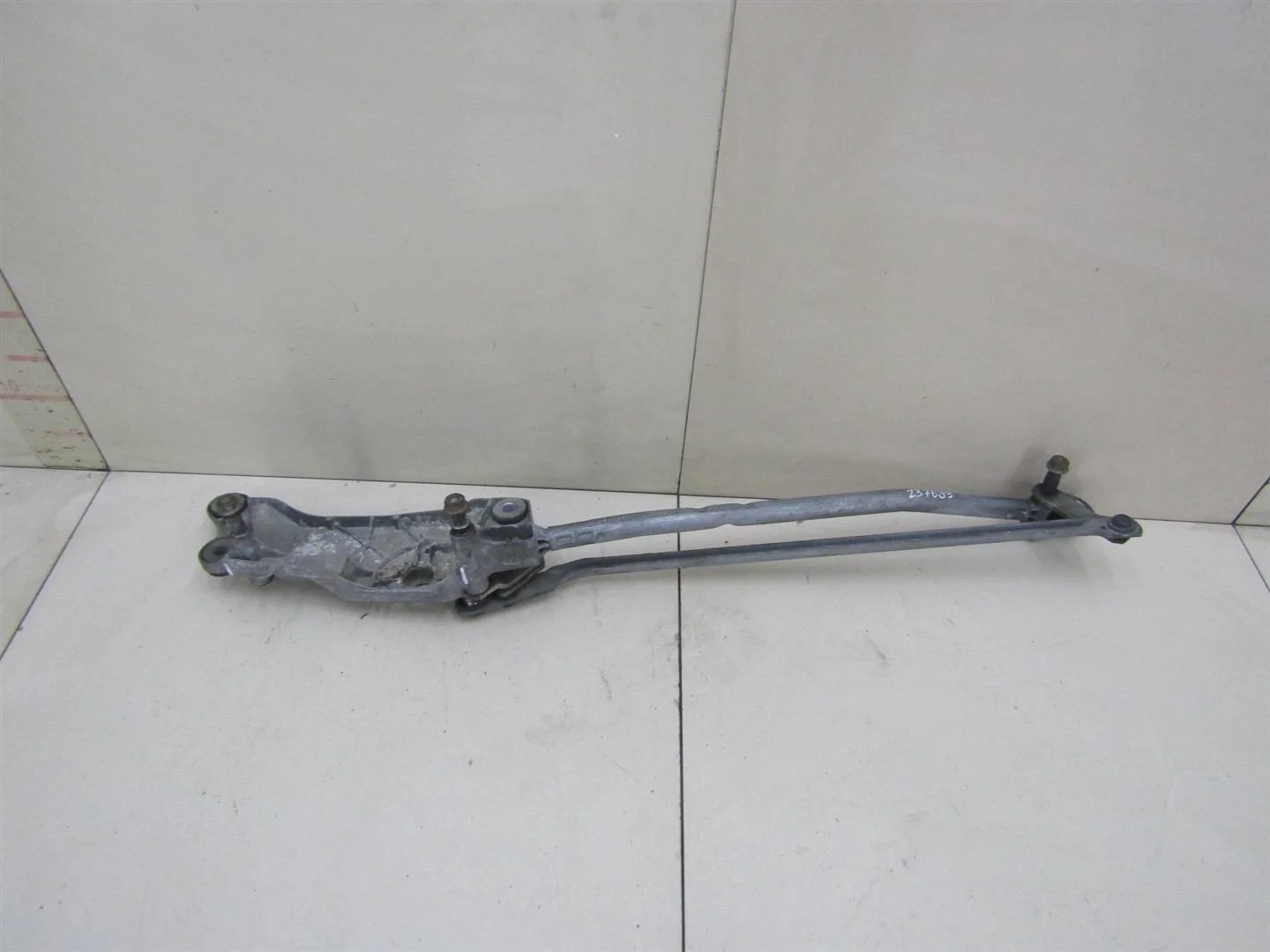 Трапеция стеклоочистителей VW Touareg 2002-2010  [7L0955023P]  в Вологде