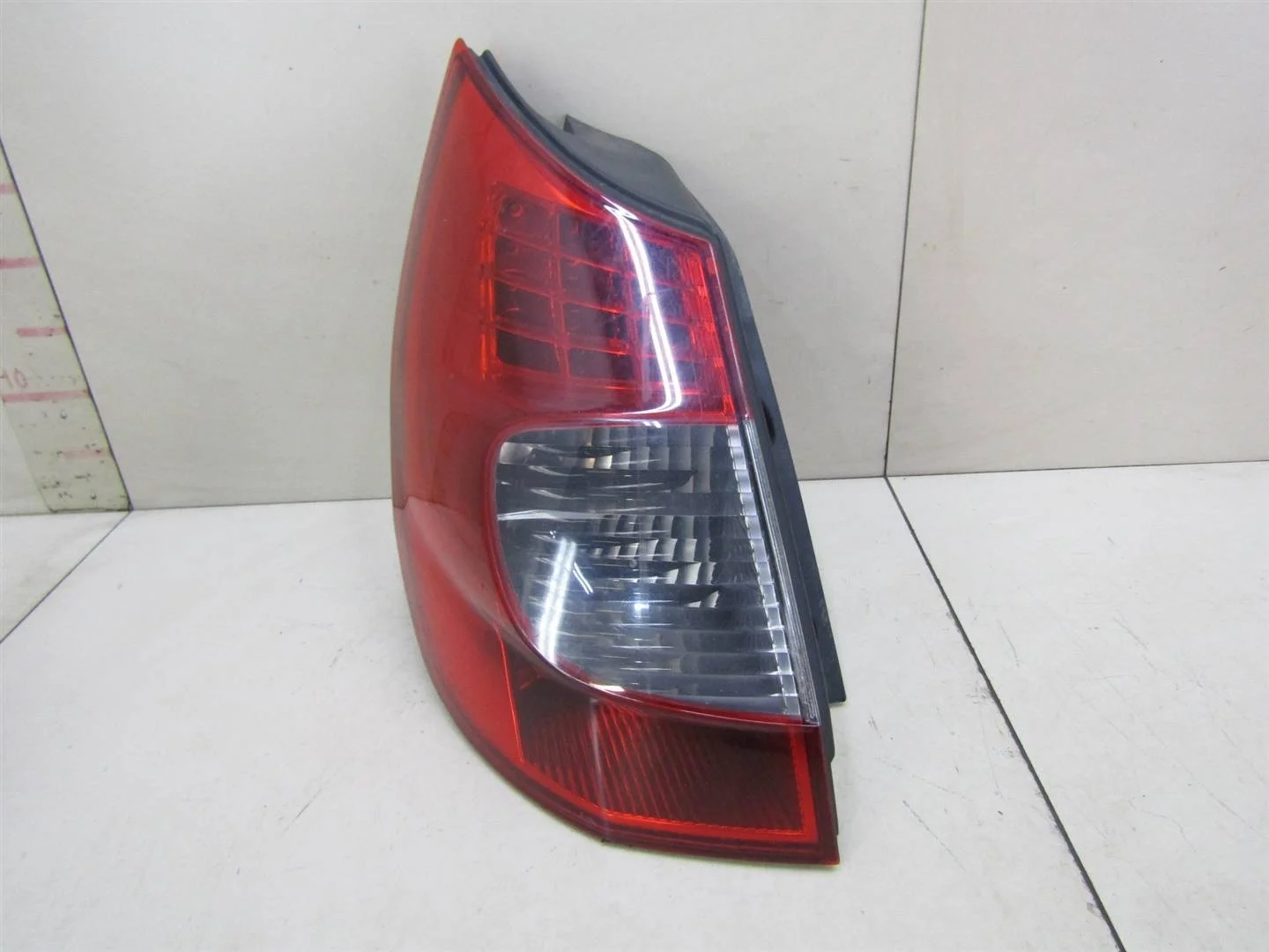 Фонарь задний левый Renault Scenic 2003-2009  [8200474328]  в Вологде