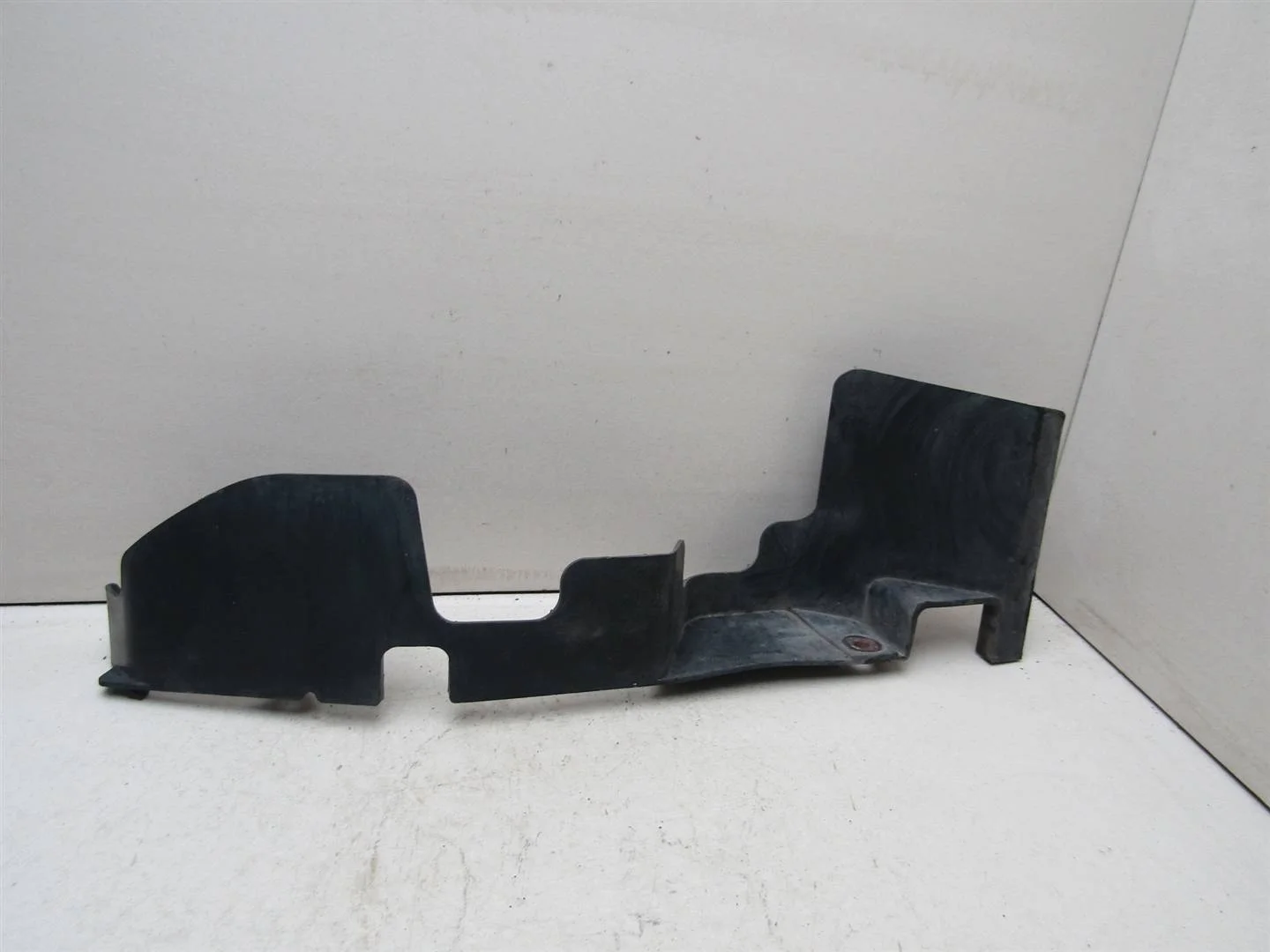 Кожух радиатора Kia Ceed 2007-2012  [291351H000]  1.6 16v G4FC в Вологде