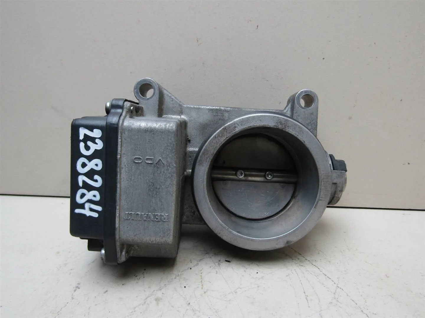 Заслонка дроссельная Renault Megane II 2002-2009  [8200063652]  1.4 1.6 1.8 2.0 в Вологде