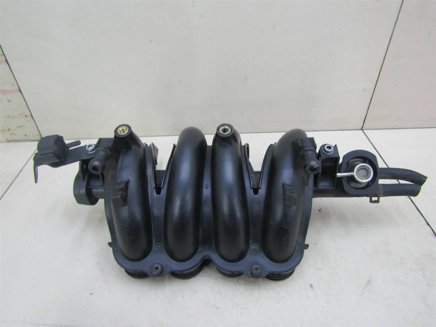 Коллектор впускной Skoda Octavia (A4 1U-) 2000-2011  [06A133206BB]  1.6 BFQ в Вологде