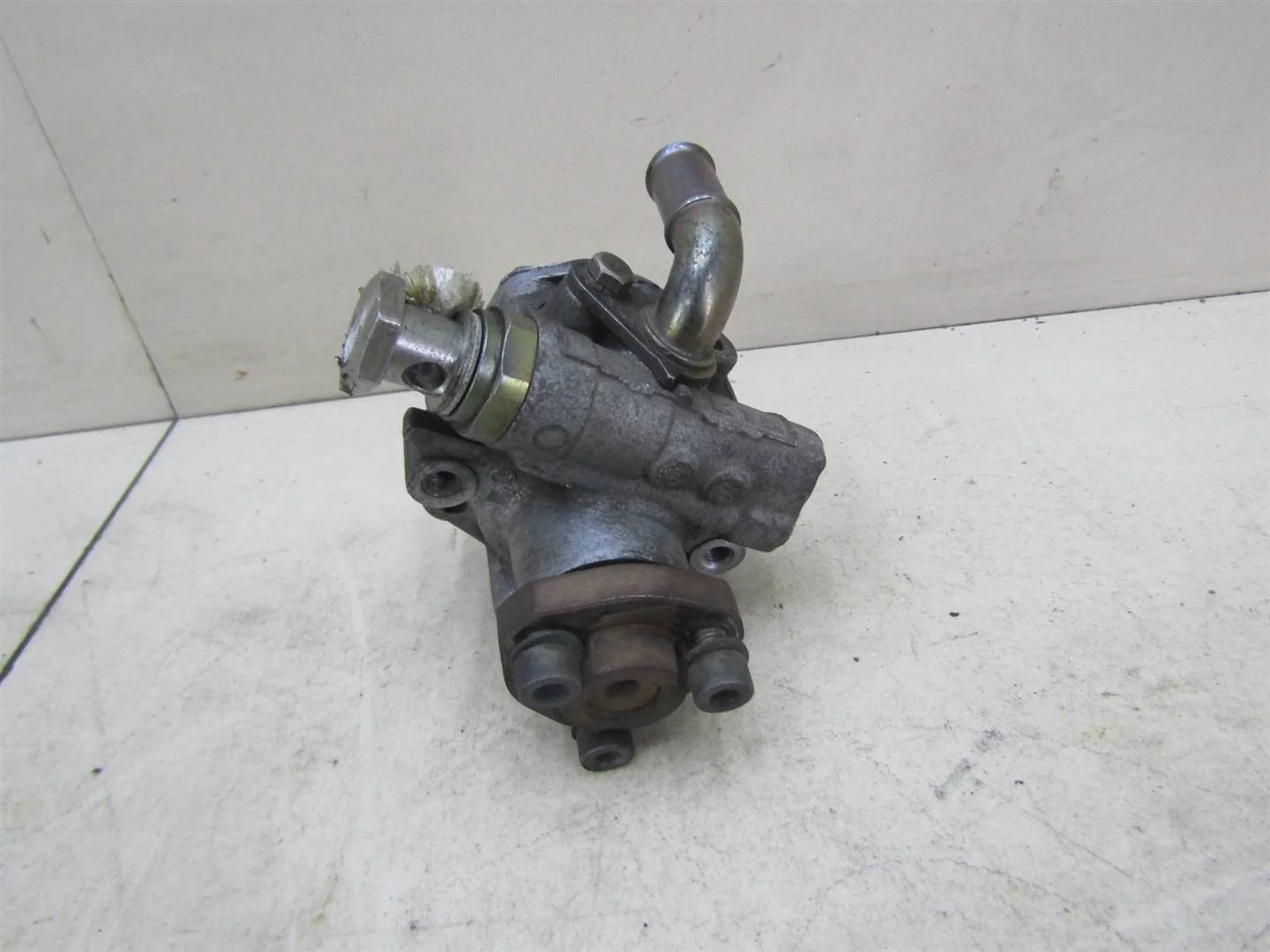 Насос гидроусилителя Skoda Octavia (A4 1U-) 2000-2011  [1J0422154B]  1.4 1.6 2.0 в Вологде
