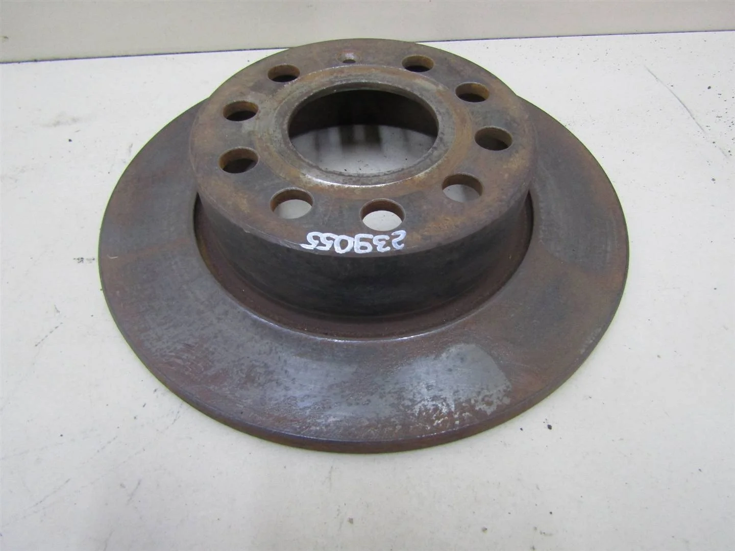Диск тормозной задний Skoda Octavia (A5 1Z-) 2004-2013  [1K0615601AB]  в Вологде