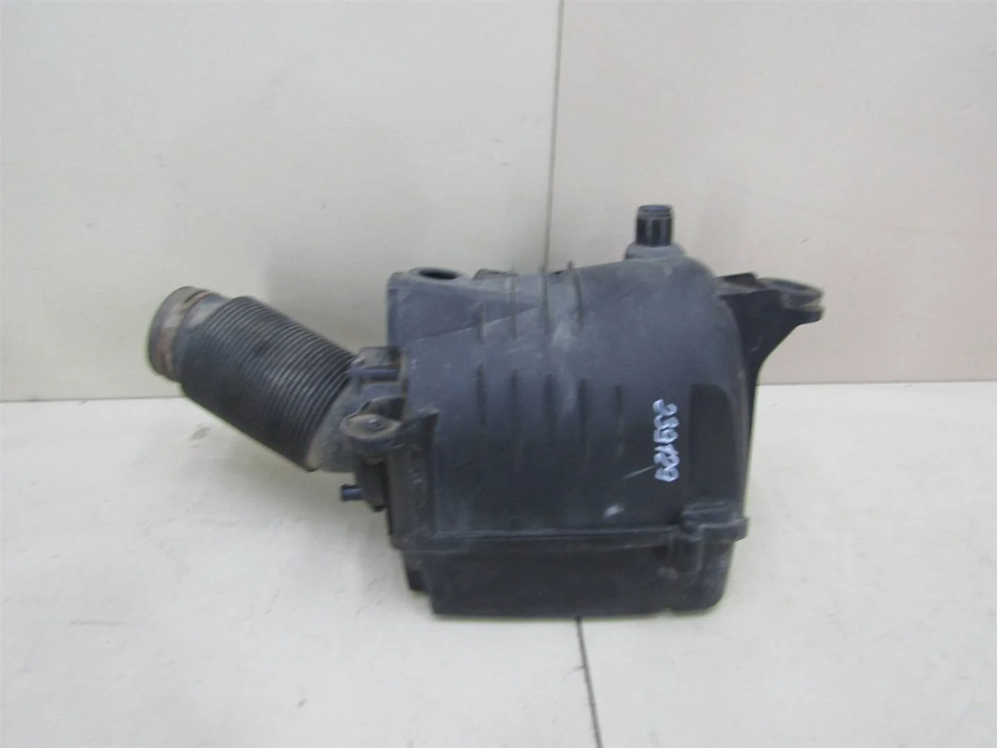 Корпус воздушного фильтра VW Jetta 2011-нв  [1K0129607AL]  1.4 CAXA в Вологде