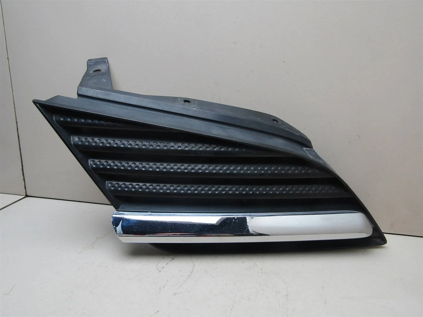 Решетка радиатора Nissan Primera P12E 2002-2007  [62320AU300]  в Вологде