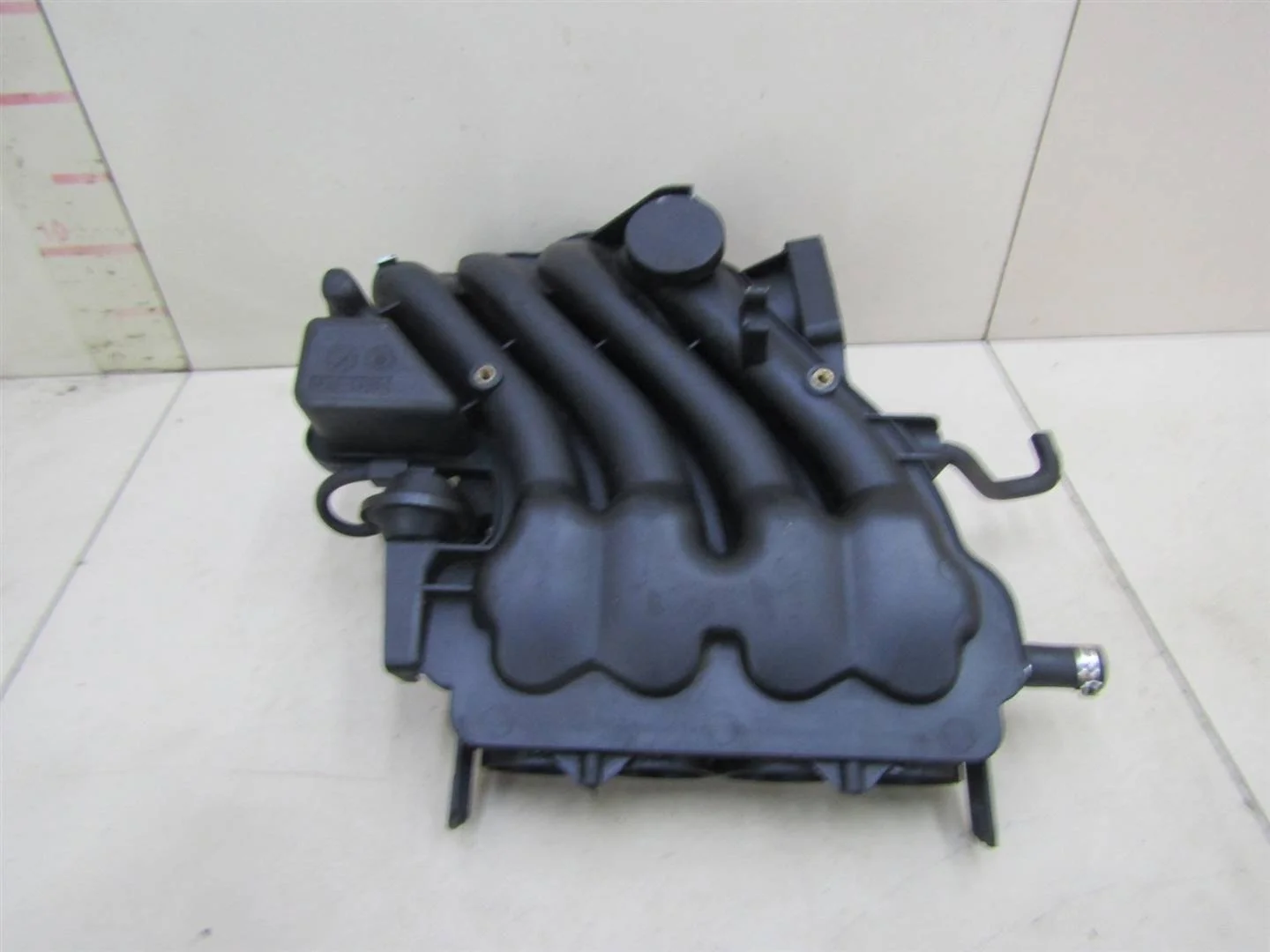 Коллектор впускной Skoda Octavia (A4 1U-) 2000-2011  [06A133203DR]  1.6 AKL AEH в Вологде