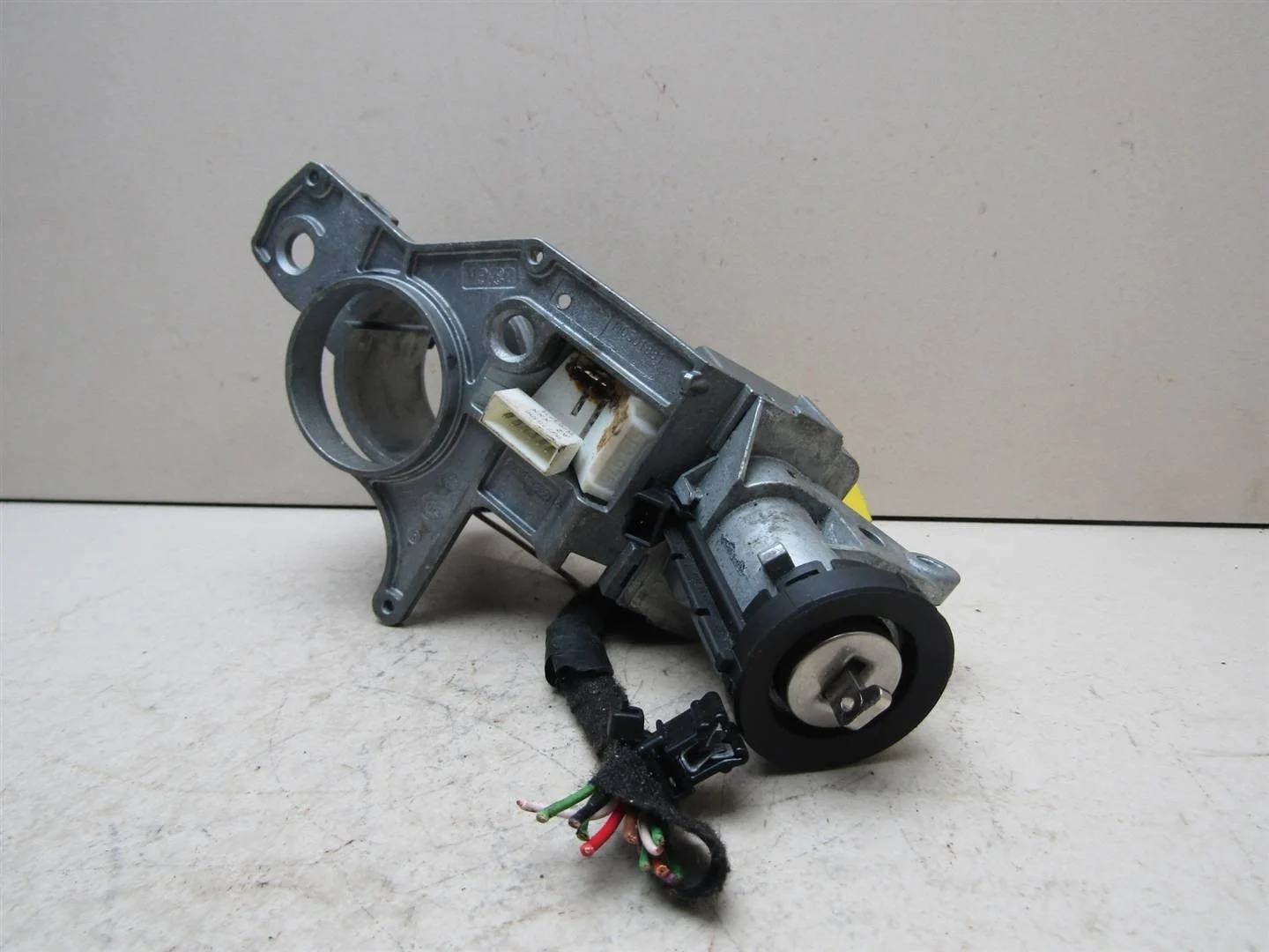 Замок зажигания Opel Astra H \ Family 2004-2015  [93181315]  1.6 Z16XER в Вологде
