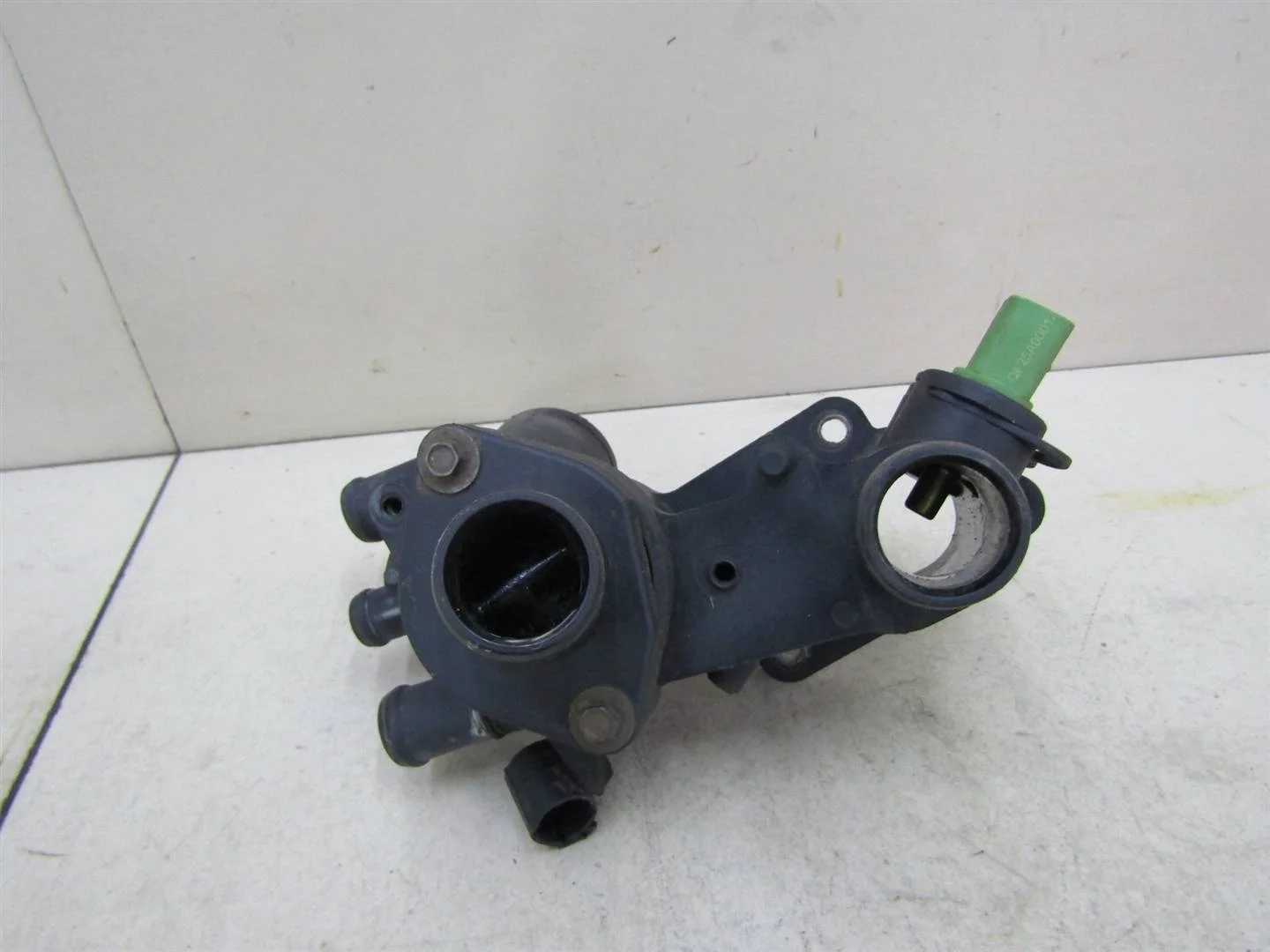 Корпус термостата Skoda Octavia (A4 1U-) 2000-2011  [032121111BA]  1,4 BCA в Вологде
