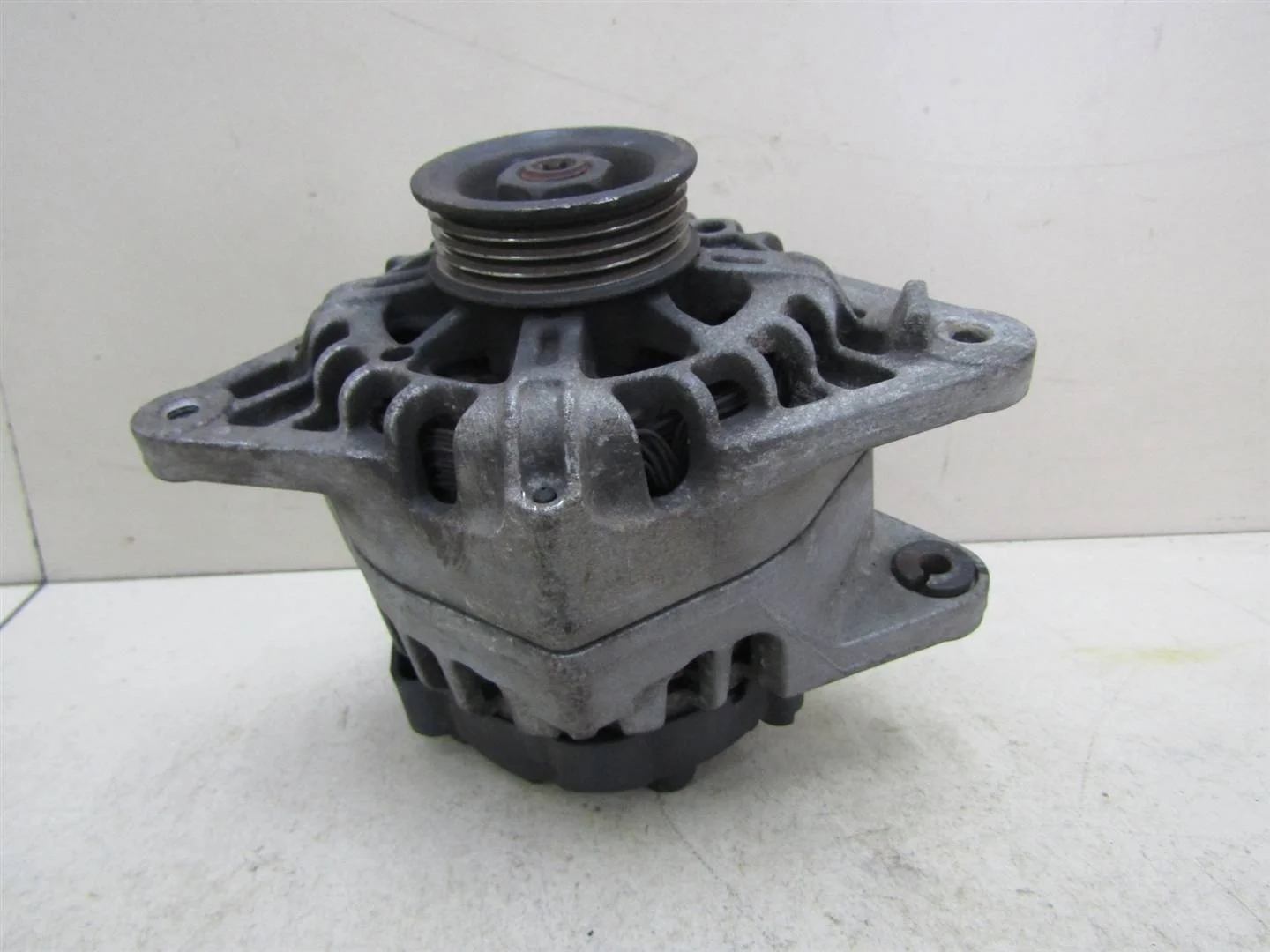 Генератор Hyundai Getz 2005-2010  [3730022650]  1.4 G4EE в Вологде