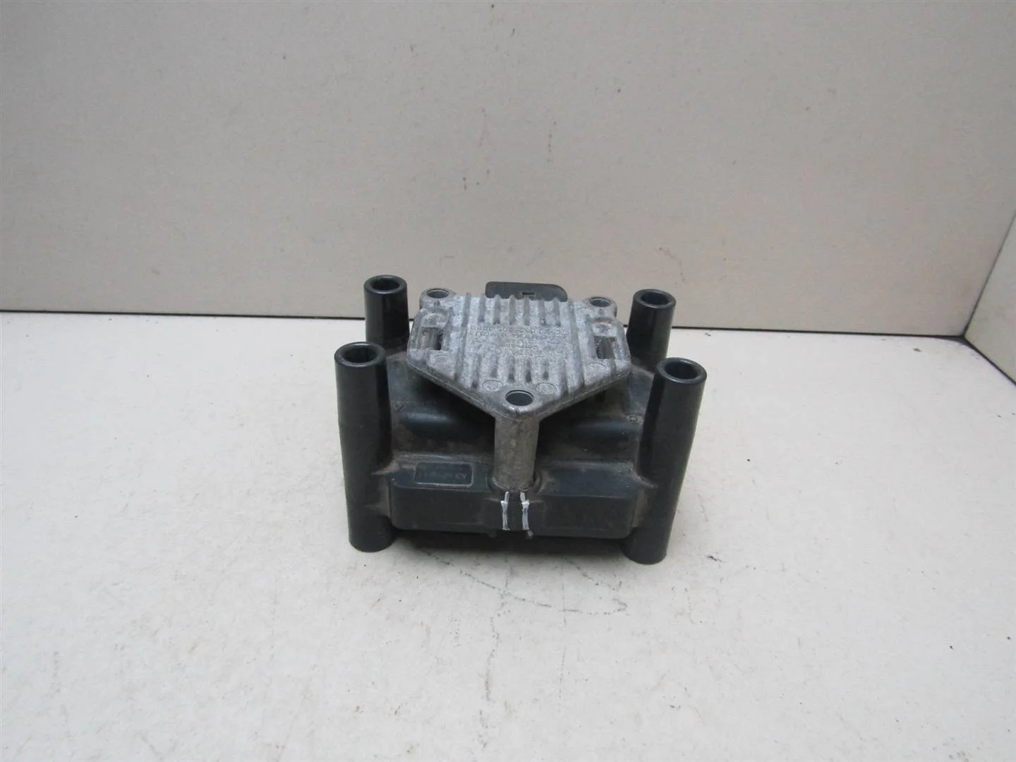 Катушка зажигания Skoda Octavia (A5 1Z-) 2004-2013  [032905106B]  в Вологде