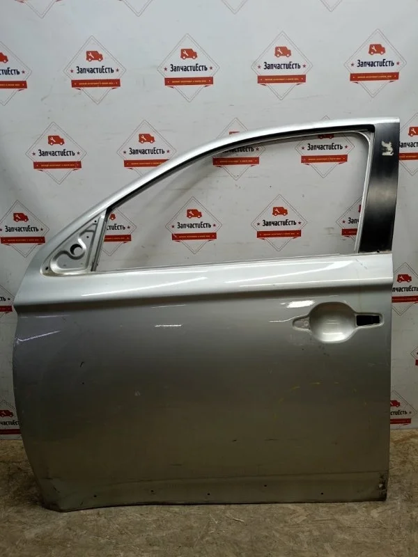 Дверь передняя левая Mitsubishi Outlander 3 2015-2023 5700B843 GF