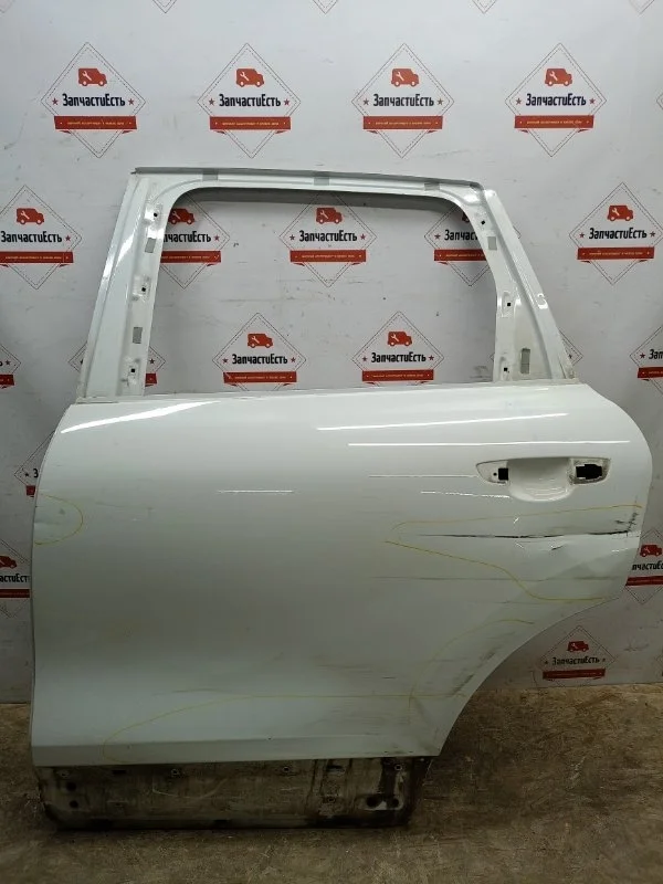 Дверь задняя левая Volkswagen Touareg 2 2010-2018 7P0833055