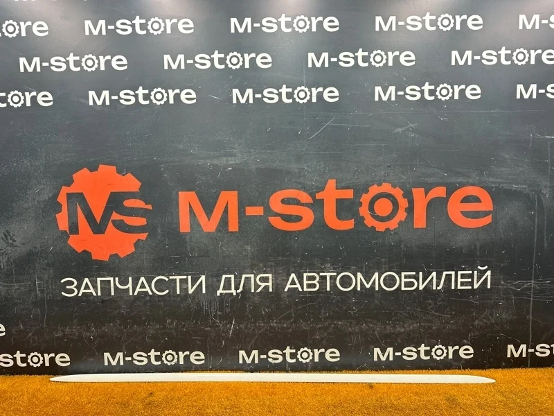 Накладка порог Audi A4 2009 B8/8K