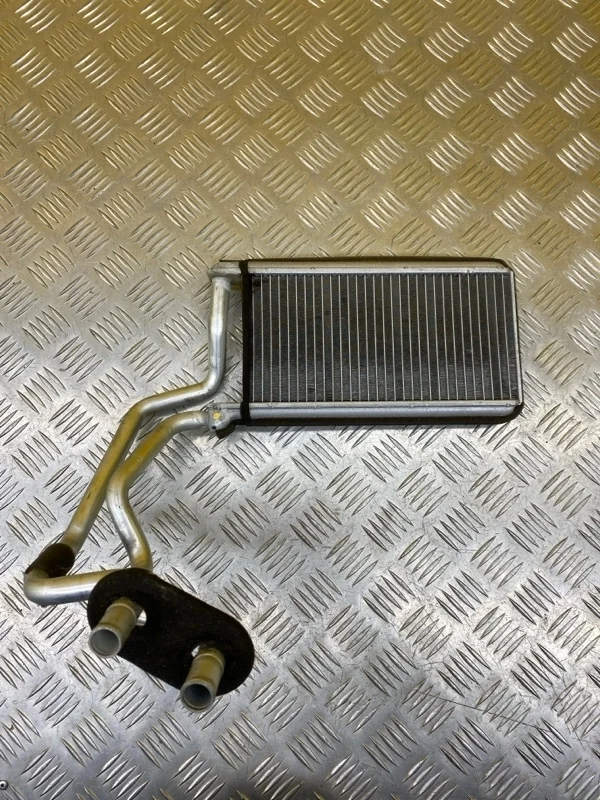 Радиатор отопителя (печки) Mitsubishi L200 (2006-2015) 2006 7801A382 ПИКАП 2.5 D 4D56