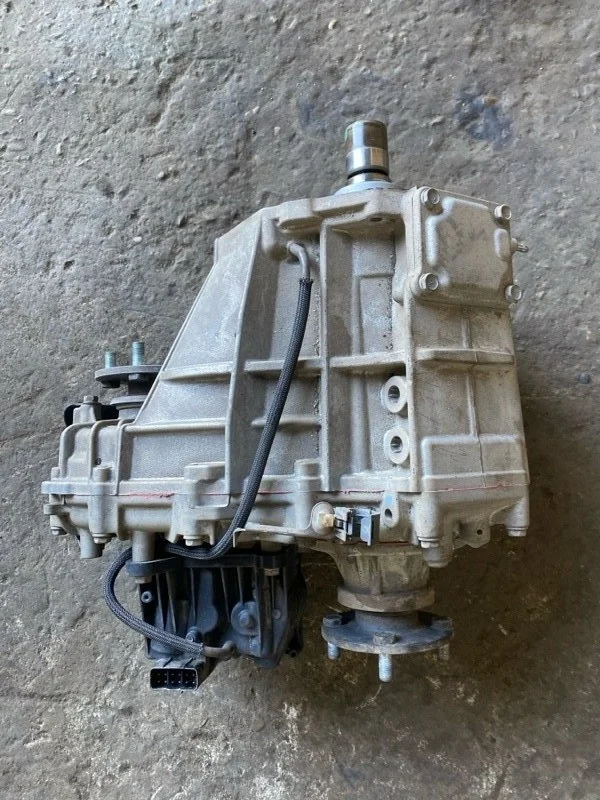 Раздаточная коробка Toyota Land Cruiser Prado 150 (2009-2023) 2013 Внедорожник