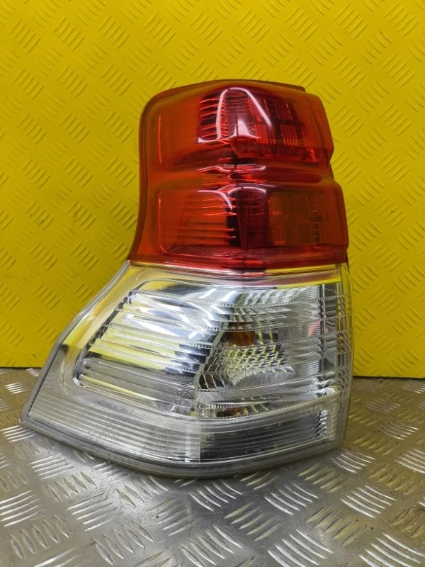Фонарь задний левый Toyota Land Cruiser Prado 150 (2009-2023) 2013 Внедорожник