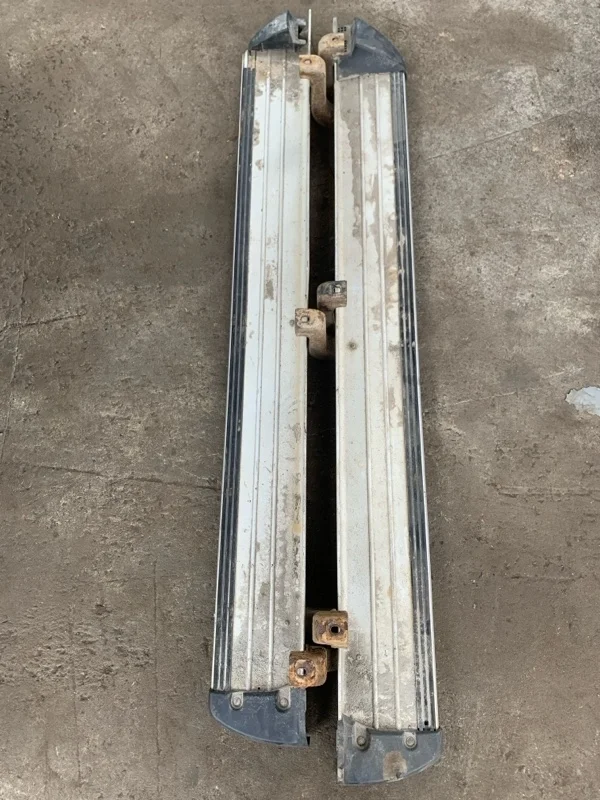 Подножка Mitsubishi L200 (2006-2015) 2006 MN146127 ПИКАП 2.5 D 4D56