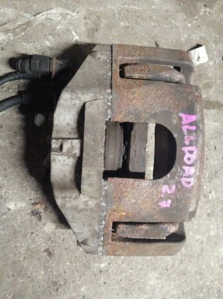 Суппорт Audi A6 C5 Allroad