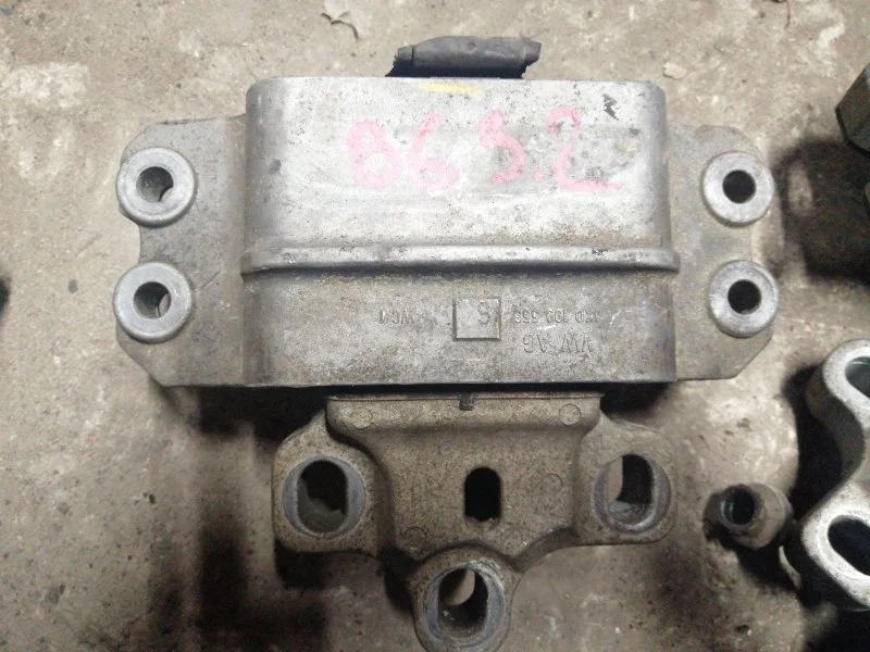 Опора двс Volkswagen Passat B6 2007 3С5
