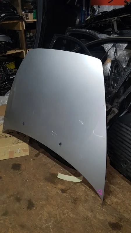 Капот Volvo s40 2008 СЕДАН