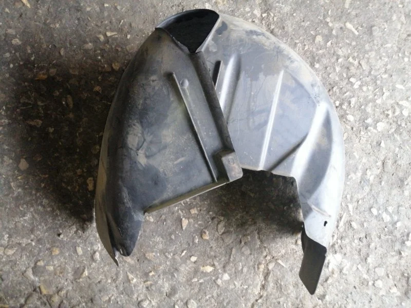 Подкрылок Audi TT 2001 8N