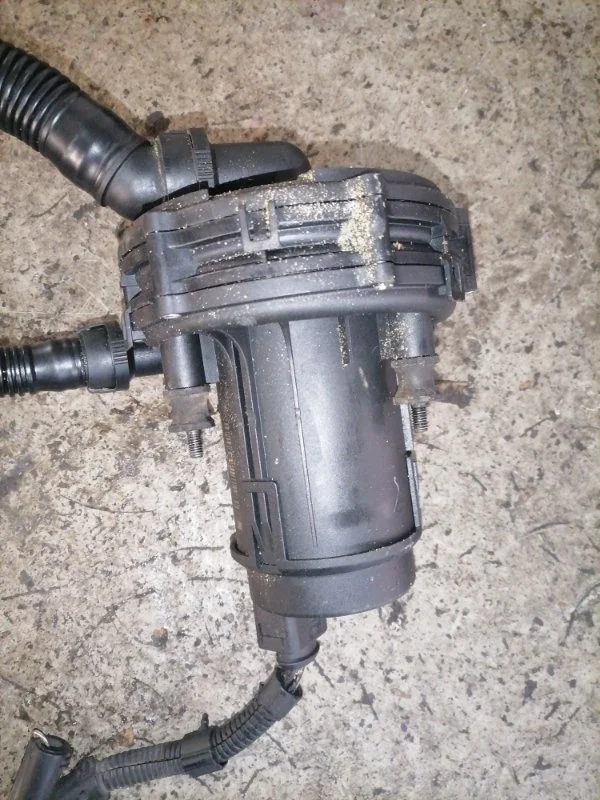 Насос воздушный Audi TT 8N