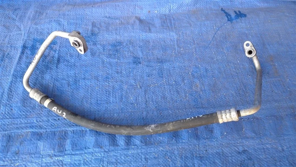 Б.у. трубка кондиционера короткая TOYOTA AURIS ZRE150 TOYOTA AURIS ZRE150