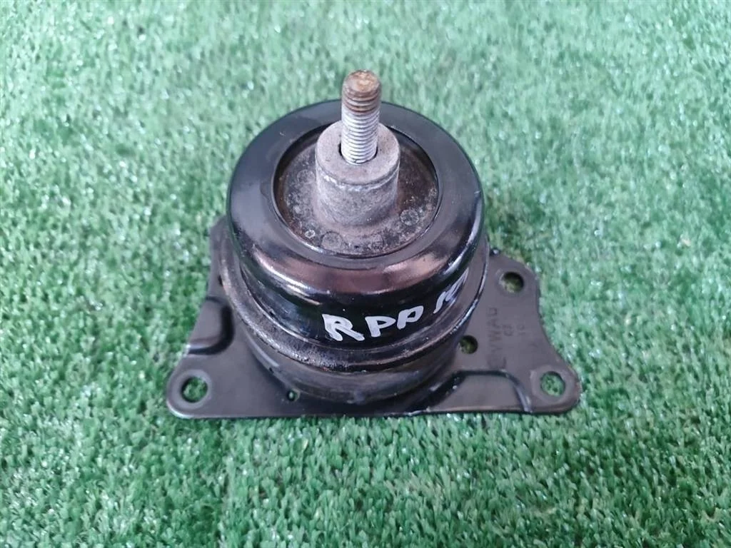 Б.у. опора двигателя SKODA RAPID SKODA RAPID