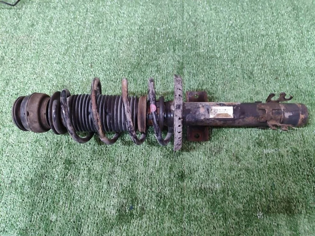 Б.у. амортизатор SKODA RAPID SKODA RAPID