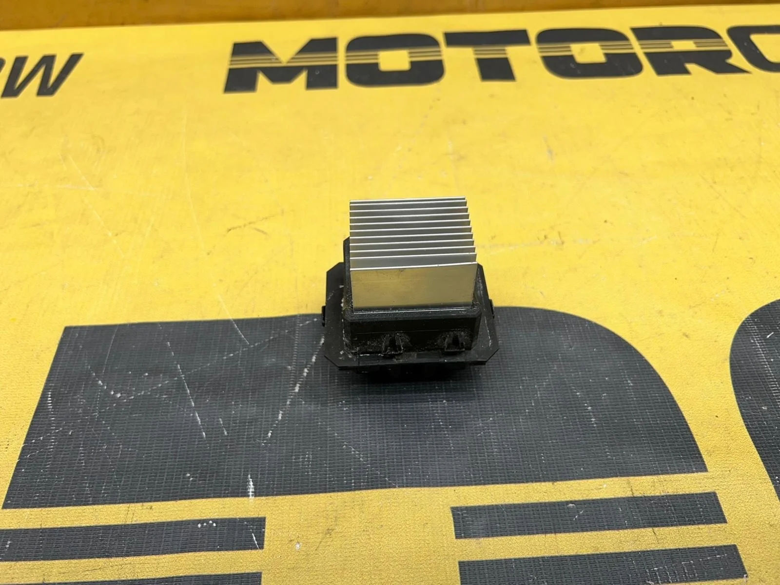 Резистор отопителя Peugeot RCZ 2011