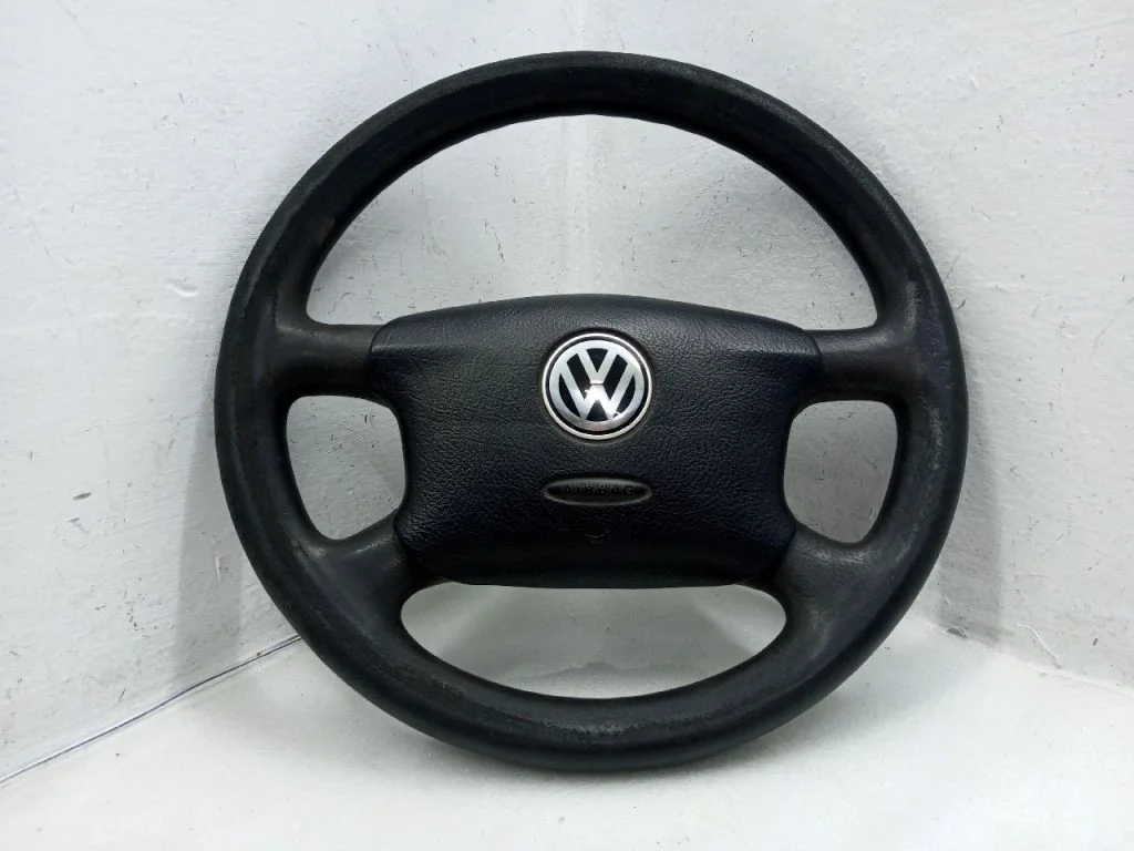 Руль с подушкой Airbag Потёртости. (4. Передняя ось, рулевое управление)