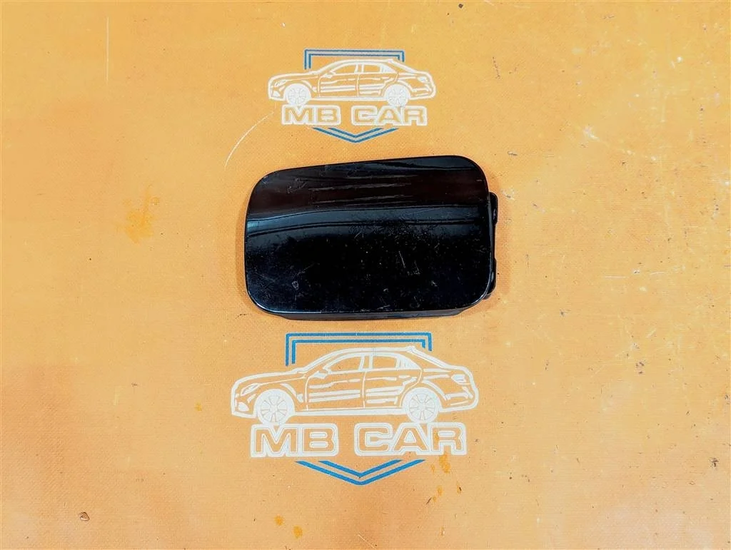 Лючок топливного бака Mercedes-Benz