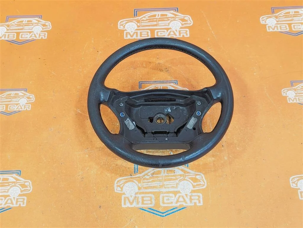 Руль Mercedes-Benz