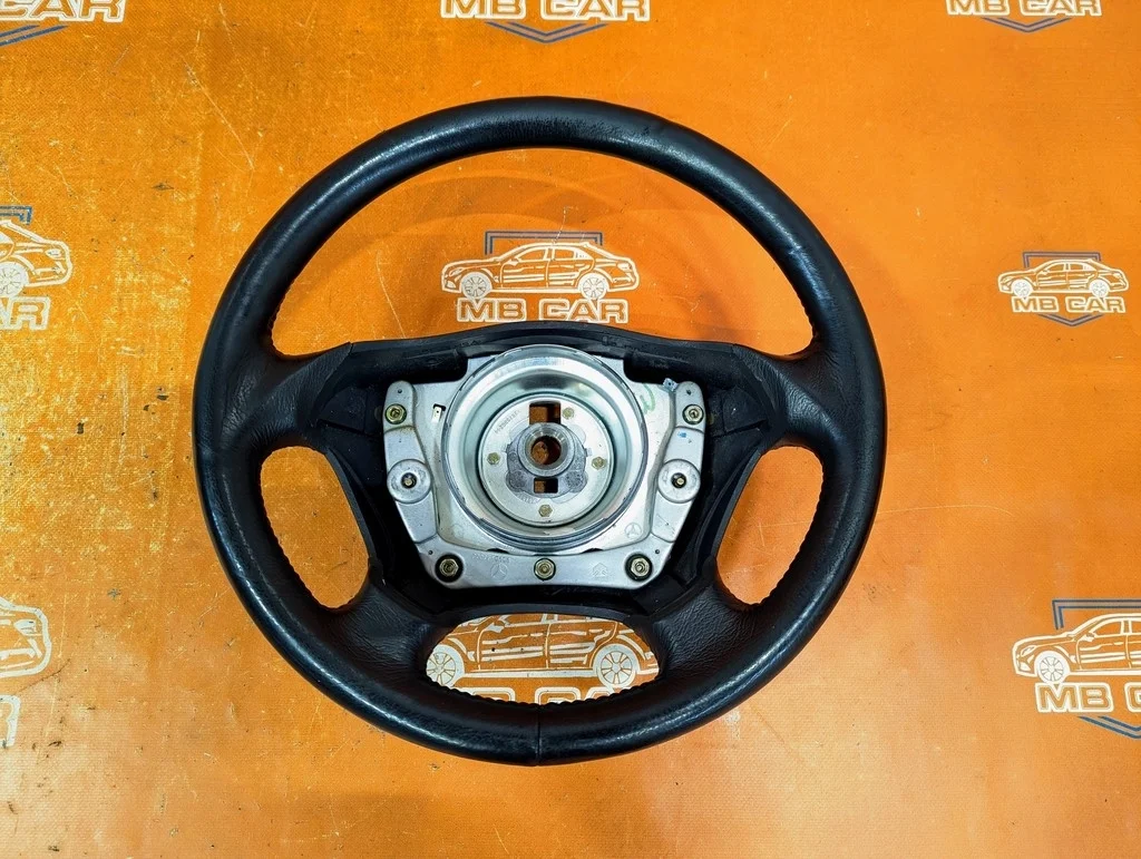 Руль Mercedes-Benz