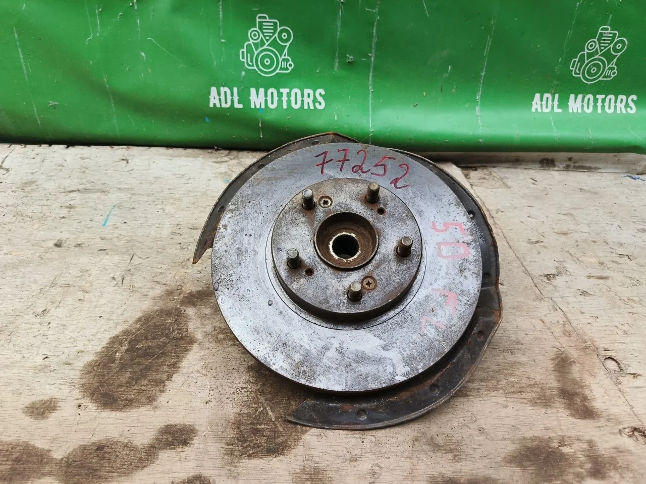 Кулак поворотный Honda Civic 8 2006-2011 5D
