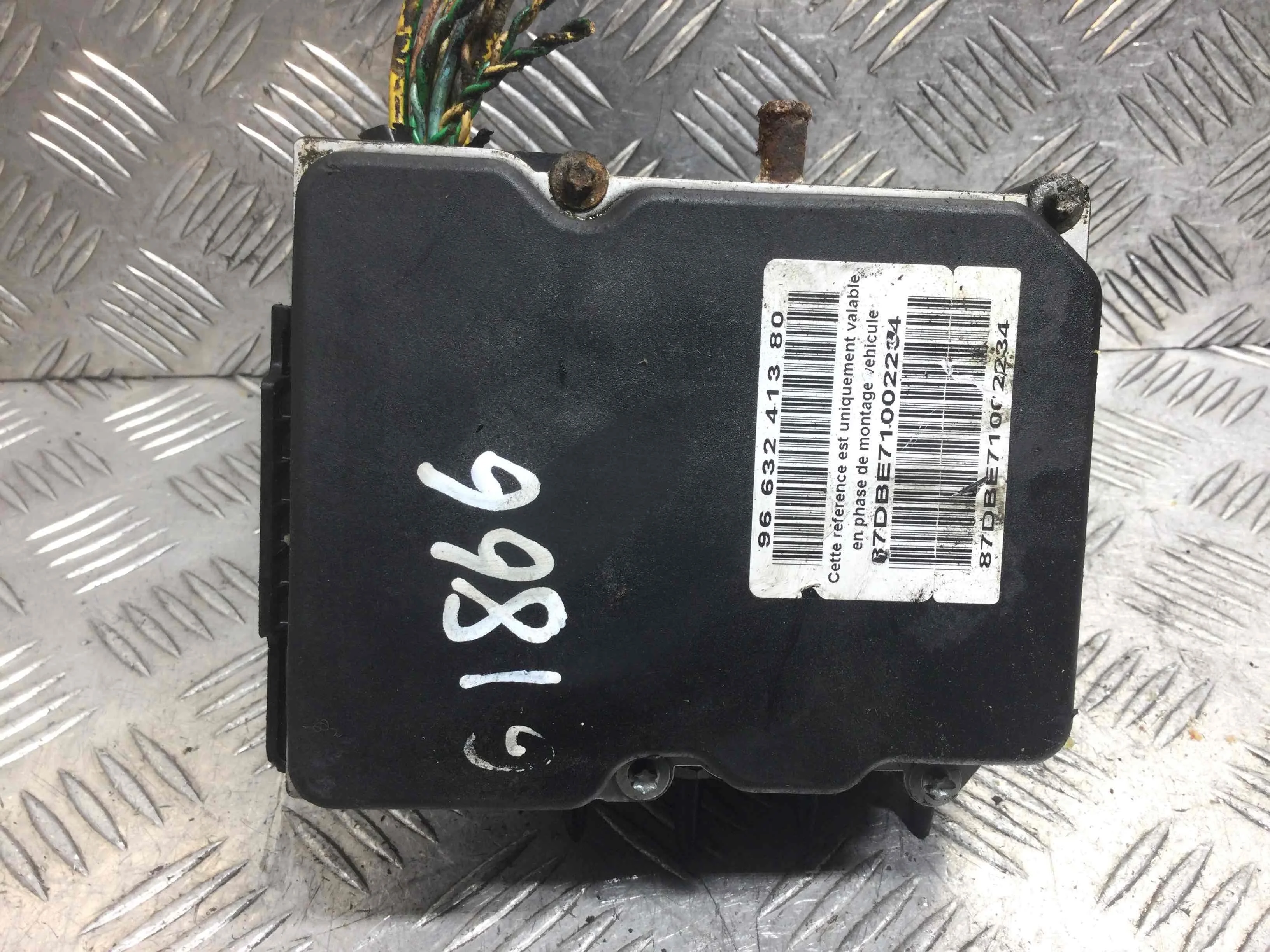 Блок ABS Citroen C4 1 поколение 2004 - 2008 дизель 1.6 HDi Механика Х/б
